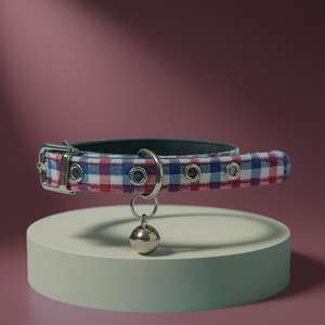 Collare Regolabile per Gatti Yommy, Blu a Quadri con Campanello, Accessorio per Animali in Morbido Nylon - Product Image 2