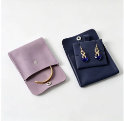 Bolsas de terciopelo cuadradas personalizadas con logo para joyería, venta al por mayor, con botón a presión, diseño en relieve ecológico para acero inoxidable - Product Image 1