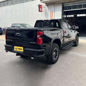 Voitures d'occasion Chevrolet <span class=keywords><strong>Silverado</strong></span> Pick-up pleine grandeur Essence Tout-terrain Transmission Légère 5 places et deux rangées Véhicule automatique - Product Image 4