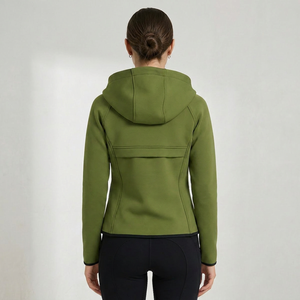 Veste d'équitation à capuche pour femme, fermeture éclair intégrale, coupe ajustée, imperméable, coupe-vent, en nylon, entièrement personnalisable - Product Image 2