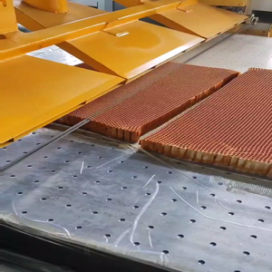 Cortadora Industrial de Alta Velocidad y Precisión para Cortar Madera de Balsa, PVC, PVT, PET, Papel Honeycomb Duro, Láminas de Espuma - Product Image 4