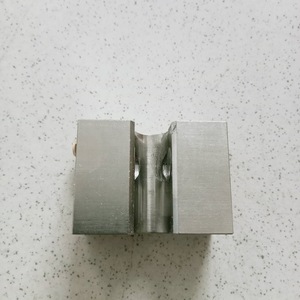 ตัวหนีบราง Zimmer Mkr1200a ชิ้นส่วนนำทางเชิงเส้นอุตสาหกรรมโลหะ - Product Image 1
