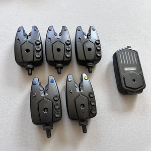 Nouveau Détecteur de Touche de Pêche à la <span class=keywords><strong>Carpe</strong></span> 82Pro Étanche et Réglable, Alarme de Pêche Électronique Intelligente avec Veilleuse LED pour la Pêche à la <span class=keywords><strong>Carpe</strong></span> - Product Image 4