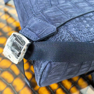 Nouveau style de <span class=keywords><strong>sac</strong></span> à <span class=keywords><strong>dos</strong></span> pour hommes en peau de <span class=keywords><strong>crocodile</strong></span> nubuck fait main de haute qualité - Product Image 6