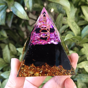 Pirámide de Cristal de Resina Epoxi, Obsidiana Roja Púrpura, Decoración Artística para el Hogar, Adorno de Escritorio, Regalo - Product Image 3