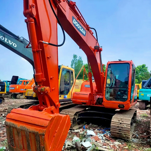 Excavatrice sur pneus hydraulique Doosan d'occasion de 15 tonnes avec moteur, pompe, boîte de vitesses et composants essentiels à vendre - Product Image 1