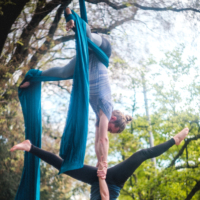 12 mètres de tissu de soie aérienne en soie de yoga en nylon haute résistance pour la danse acrobatique à la mouche Yoga Fitness en intérieur