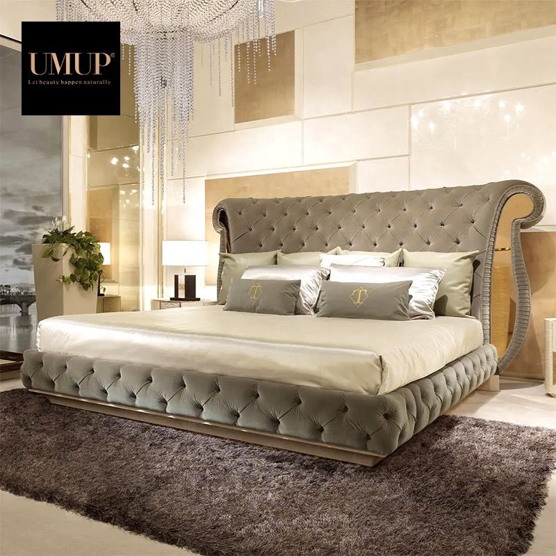 Letto di testiera trapuntato con bottoni di lusso per camera da
