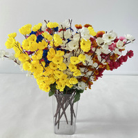 Fleur de pêcher artificielle décorative à 7 branches multicolores, faible MOQ, pour centre de table de fleuriste