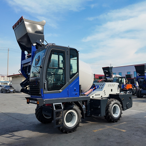 Camión Mezclador <span class=keywords><strong>de</strong></span> Concreto Portátil <span class=keywords><strong>de</strong></span> 2.6m³ con Alimentación Automática, Tracción Bidireccional, Equipo Mezclador <span class=keywords><strong>de</strong></span> Cemento Diésel en Oferta - Product Image 3