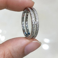 Kadınlar için Pave Kübik Zirkonya Çift Bant Yüzük, 5mm, Beyaz Altın Kaplama Pirinç Minimalist Çift Katmanlı, Beyaz Altın
