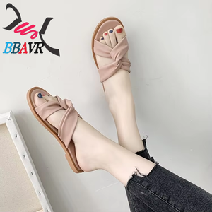 Sandalias de Verano Nuevas, Tipo Chanclas, con Suela Plana, Suaves, Negras, para Mujer - Product Image 5