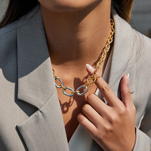 Collar de Cadena de Cable de Dos Tonos Que No Se Deslustra para Mujer, Grueso, Chapado en Oro de 18K, Acero Inoxidable, Cierre OT, Collar en Capas - Product Image 3