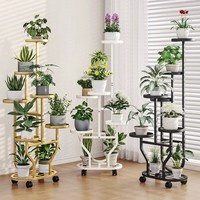 Support à plantes en métal multi-niveaux rustique moderne Oniya, étagère à plantes roulante, support pour pot de fleurs intérieur/extérieur, décoration pour la maison et le jardin