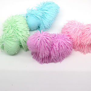 Novità XTQ durevole colori brillanti cani pelosi palla giocattolo Anti Stress Fidget spremere palle giocattolo - Product Image 1