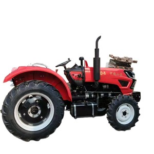Tractor Agrícola 504 de 50 HP con Tracción en las 4 Ruedas, Ahorro de Energía, Color Rojo - Product Image 1