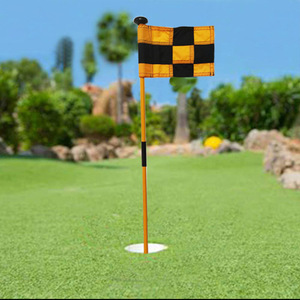 Coupe de trou de <span class=keywords><strong>golf</strong></span> d'entraînement d'arrière-cour de logo personnalisé et bâton de drapeau Jeu de tasse de trou de drapeau d'épingle de <span class=keywords><strong>golf</strong></span> verte de <span class=keywords><strong>golf</strong></span> - Product Image 5
