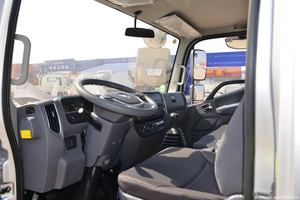 En stock Foton AumarkE Camion léger, Camion à benne basculante à plateau, Camion poubelle compacte, Camion frigorifique, Fourgon, Camion de stockage - Product Image 4