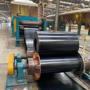 Bande transporteuse de haute qualité pour le transport du béton, du sable et du gravier, fabriquée en Chine - Product Image 1