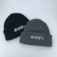 Bonnets tricotés personnalisés Yukaihe pour l'hiver, avec revers, broderie, couleur unie, unisexe, chauds