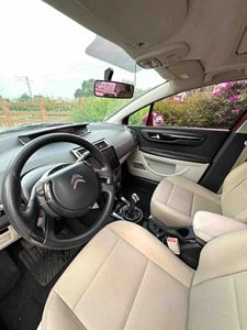 <span class=keywords><strong>Citroen</strong></span> C-Quatre Sedan 2012 Modello Premium, Trasmissione Manuale, Ottime Condizioni, Alimentazione a Benzina, Standard di Emissione Cina IV - Product Image 4