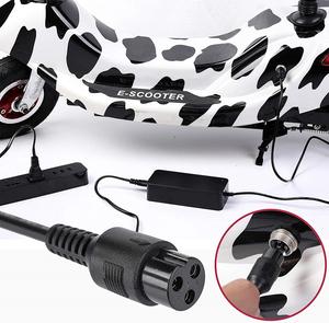 Chargeur de batterie Li-ion 42V 1.5A pour vélo électrique, scooter électrique Millet, moto <span class=keywords><strong>Pocket</strong></span> Mod, Sports Mod 10S 36V 42V, chargeur de batterie au lithium - Product Image 5