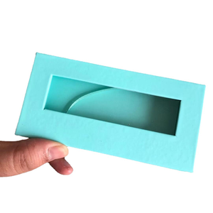 Boîte d'emballage de luxe pour faux cils en gros avec fermeture magnétique, impression en relief, design personnalisé et papier recyclable - Product Image 2