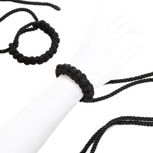 Dispositivo de sujeción de cuello anticonceptivo femenino para entrenamiento y acondicionamiento Esposas de juguete erótico para adultos y cadenas para el cuello - Product Image 6