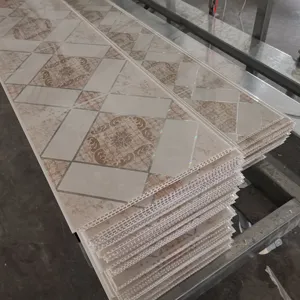 Grosir Dekorasi Rumah PVC Hot Stamping Desain Alur Datar Tahan Air PVC Papan Langit-langit