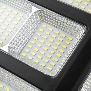 Produits fiables imperméables extérieurs solaires Offre Spéciale de réverbère de 300w 600w LED pour l'éclairage de jardin - Product Image 3