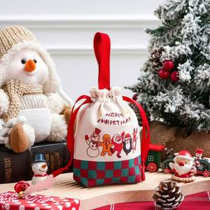 Sac à cordon en tissu rouge pour bonbons de Noël, pochette cadeau réutilisable pour fêtes et friandises de fin d'année - Product Image 4