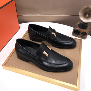 Mocasines de cuero negro para hombre con detalle de hebilla metálica, zapatos de vestir sin cordones para negocios y uso diario hermessing - Product Image 2