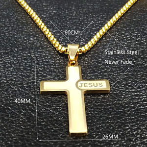 Collier <span class=keywords><strong>Croix</strong></span> en Acier Inoxydable de Style Simple <span class=keywords><strong>Plaqué</strong></span> <span class=keywords><strong>Or</strong></span> 18K Pendentifs Jésus Chrétien avec Zircon pour Hommes et Femmes - Product Image 4