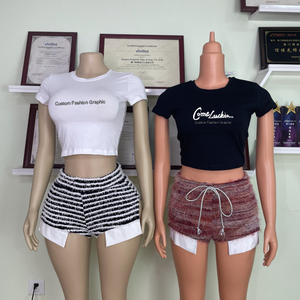 Fabricant sur mesure de T-shirts blancs de luxe en coton, style Y2K basique, T-shirts, Baby Tees et Crop Tops pour femmes - Product Image 1