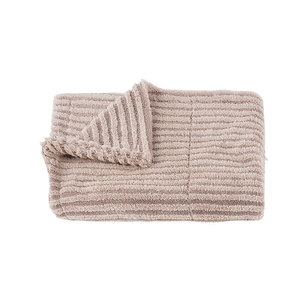 Serviette de voiture en polaire corail, microfibre épaisse, douce, absorbante, résistante aux taches, facile à nettoyer pour le lavage de voiture - Product Image 4