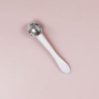 Applicateur à rouleau pour crème contour des yeux, spatule-cuillère cosmétique en plastique pour le visage, applicateur de crème pour le visage, bâton de massage pour crème contour des yeux