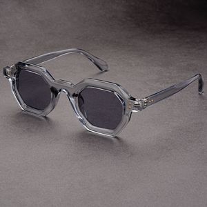 نظارات شمسية صغيرة الإطار بتصميم مضلع لعام <span class=keywords><strong>2026</strong></span>، أفضل المبيعات، جودة عالية، سعر منخفض، حماية من الأشعة فوق البنفسجية 400، شعار مخصص، تصميم كلاسيكي عتيق مع مسامير - Product Image 4