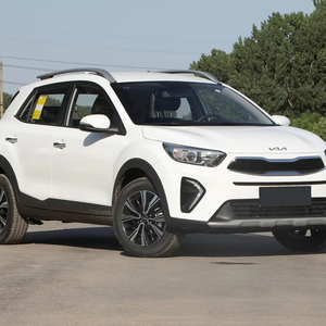 Se Aceptan Pedidos Personalizados: <span class=keywords><strong>Stonic</strong></span> 2021, SUV de 5 Puertas y 5 Plazas, Transmisión Manual de 6 Velocidades, Motor Pequeño de Gasolina 1.4L 100 I4 - Product Image 1