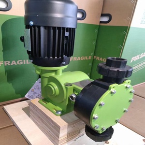 Bomba Dosificadora de Diafragma de Accionamiento Mecánico PULSAFEEDER GreenLine, 1 Año de Garantía, Capacidad de 10-3200 L/h, 220V/380V, 5-12 bar - Product Image 1