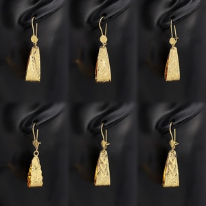 Boucles d'oreilles pendantes de style personnalisé Jxx, plaquées or 24 carats, bijoux pour femmes, designs de boucles d'oreilles - Product Image 1