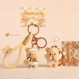Wholesale Lambo Brand Creative Cartoon Bear Pendant Eco-friendly Durable Lightweight Zinc Alloy Rubber Keychain Couples Small