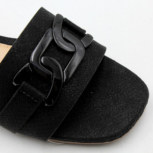 Nuove <span class=keywords><strong>infradito</strong></span> piatte da spiaggia antiscivolo <span class=keywords><strong>nere</strong></span> estive alla moda comode <span class=keywords><strong>infradito</strong></span> da <span class=keywords><strong>donna</strong></span> a tacco basso antiscivolo all'ingrosso - Product Image 5