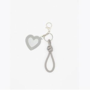 Wholesale Portable Colorful Mirror Bag Pendant Customizable Fashion Bag <b>Charm</b> <b>Keyring</b> Cute Heart PU Leather Mirror Keychain - Product Image 4