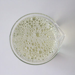 Materias Primas para Detergentes, Cocamidopropil Betaína Cab 35, 35% de Pureza, CAS 61789-40-0, Incoloro, Amarillo Claro, Transparente, Viscoso - Product Image 3