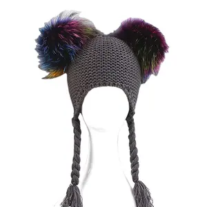 秋冬キッズベビー暖かいふわふわ帽子かわいい耳は自然な大きな毛皮のポンボールを保護しますニットイヤーマフハットベビーかぎ針編みビーニー