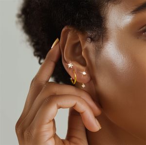 CANNER Lot de 3 boucles d'oreilles créoles Huggies en argent S925 avec zircon marquise et pierre de zircon vert, motifs fleur et nœud, bijoux fins - Product Image 5