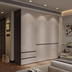 Armoire autoportante moderne, durable et résistante à l'humidité, fabrication sur mesure, placard de chambre à coucher, plusieurs compartiments, portes hautes, solide - Product Image 1