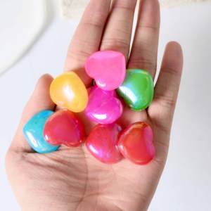 Cuarzo Aura Ángel en forma de corazón, piedra de palma tallada, mini corazón de cristal natural pulido al por mayor para regalo - Product Image 3