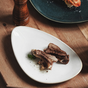 Vajilla ecológica HoReCa, platos de cena de porcelana con diseño <span class=keywords><strong>plano</strong></span> triangular esmaltado reactivo para hoteles, restaurantes, catering - Product Image 5