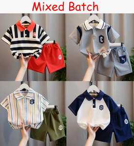 Lote Mixto de Conjuntos de Ropa para Niños y Niñas: Camisetas, Chalecos y Vestidos (0-12 Años) Modelo 2026.4 - Product Image 2